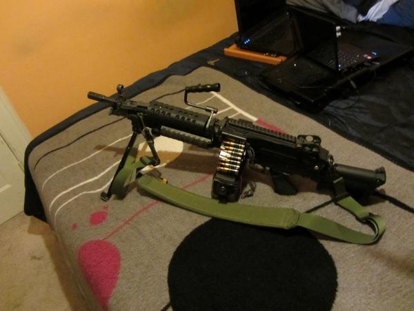 M249